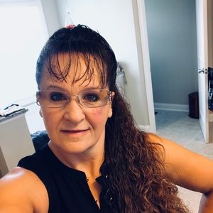 Meet your Posher, Cathy